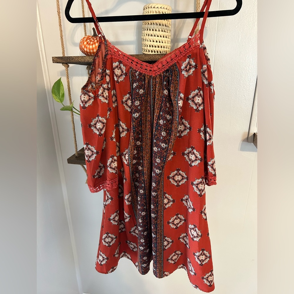 Short boho off the shoulder dress with adjustable straps